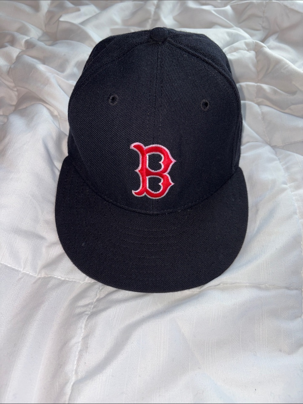 New Era Navy Blue Fitted Cap with Red 'B' Logo Boston Size 7